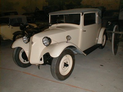 Tatra 57